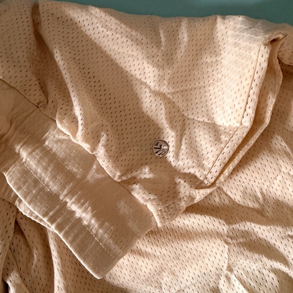 BuffBunny Peach and Mint Athletic Shorts - Picture 2 of 7